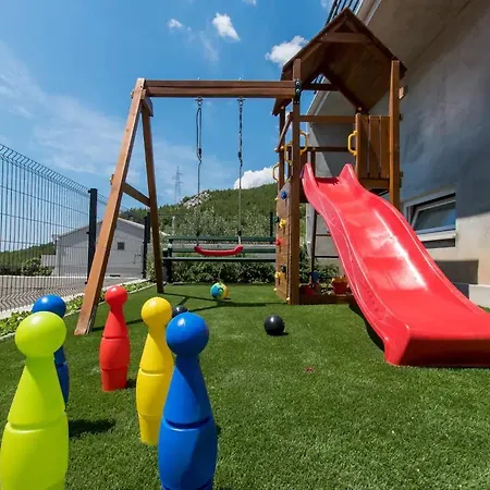 Villa Family&child Friendly Violet- Saltwater Pool *