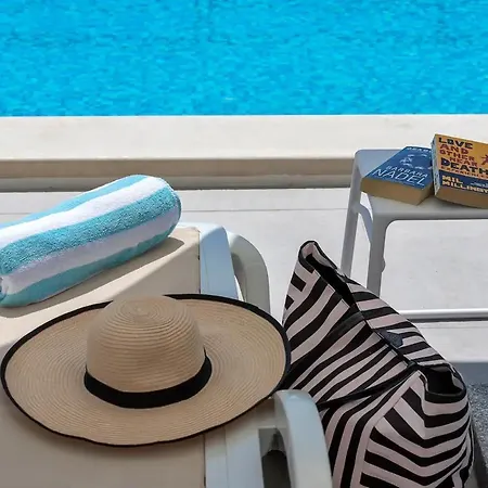 Family&child Friendly Violet- Saltwater Pool Villa Makarska