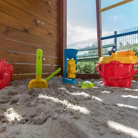 Villa Family&child Friendly Violet- Saltwater Pool *